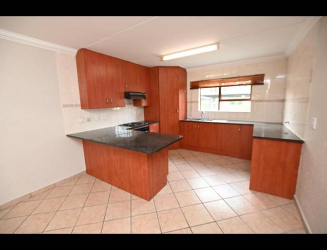 2 BEDROOM APARTMENT FOR SALE IN PAULSHOF